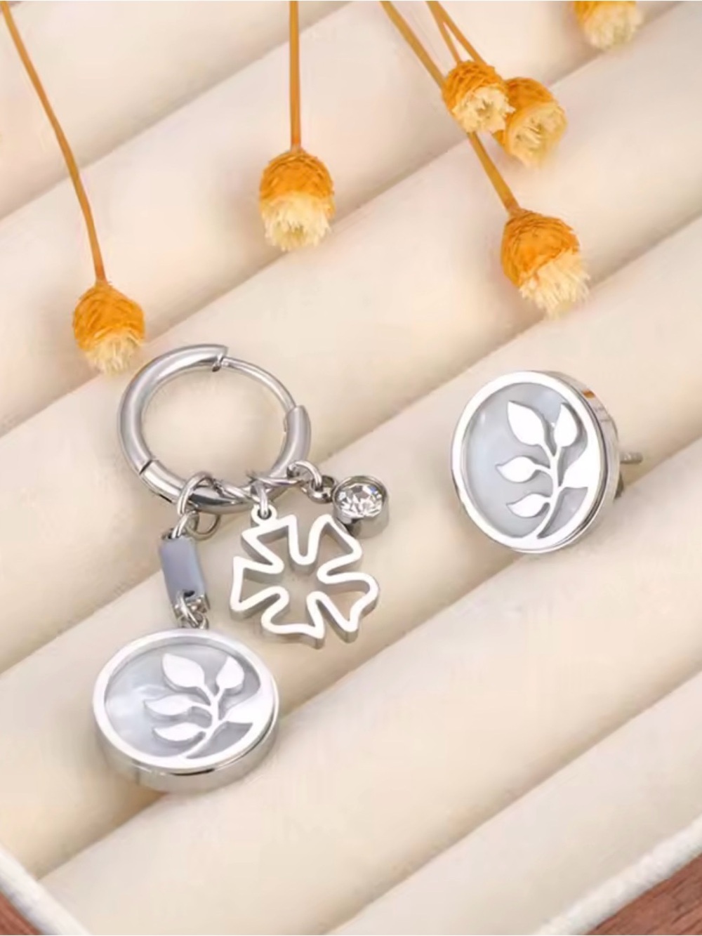316 Stainless Steel Mother of Pearl Mismatched Earrings